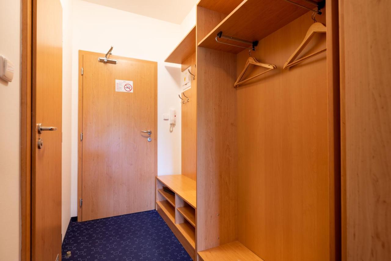 Apartmany Engadin Божий Дар Экстерьер фото