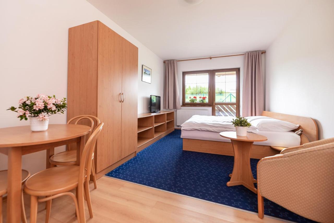 Apartmany Engadin Божий Дар Экстерьер фото