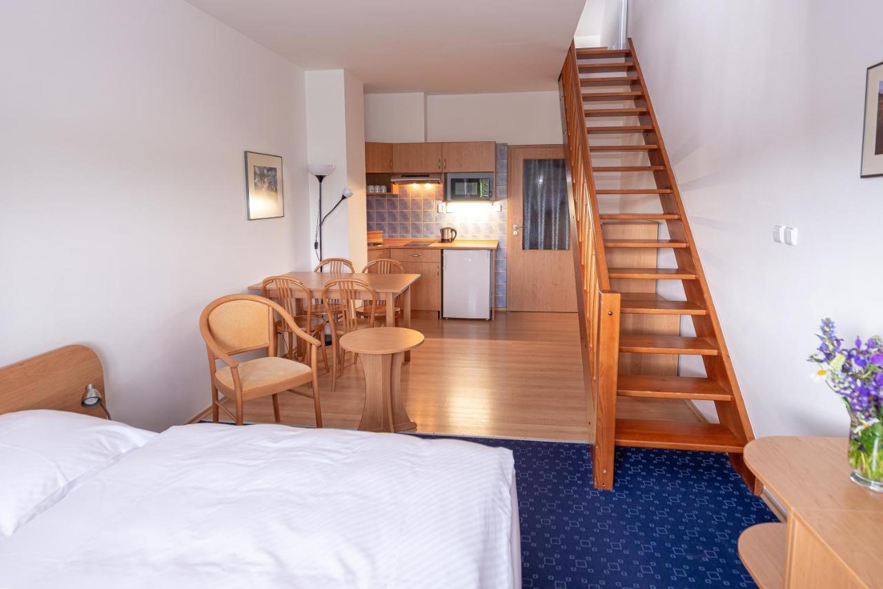 Apartmany Engadin Божий Дар Экстерьер фото