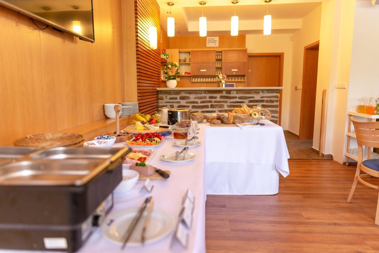 Apartmany Engadin Божий Дар Экстерьер фото